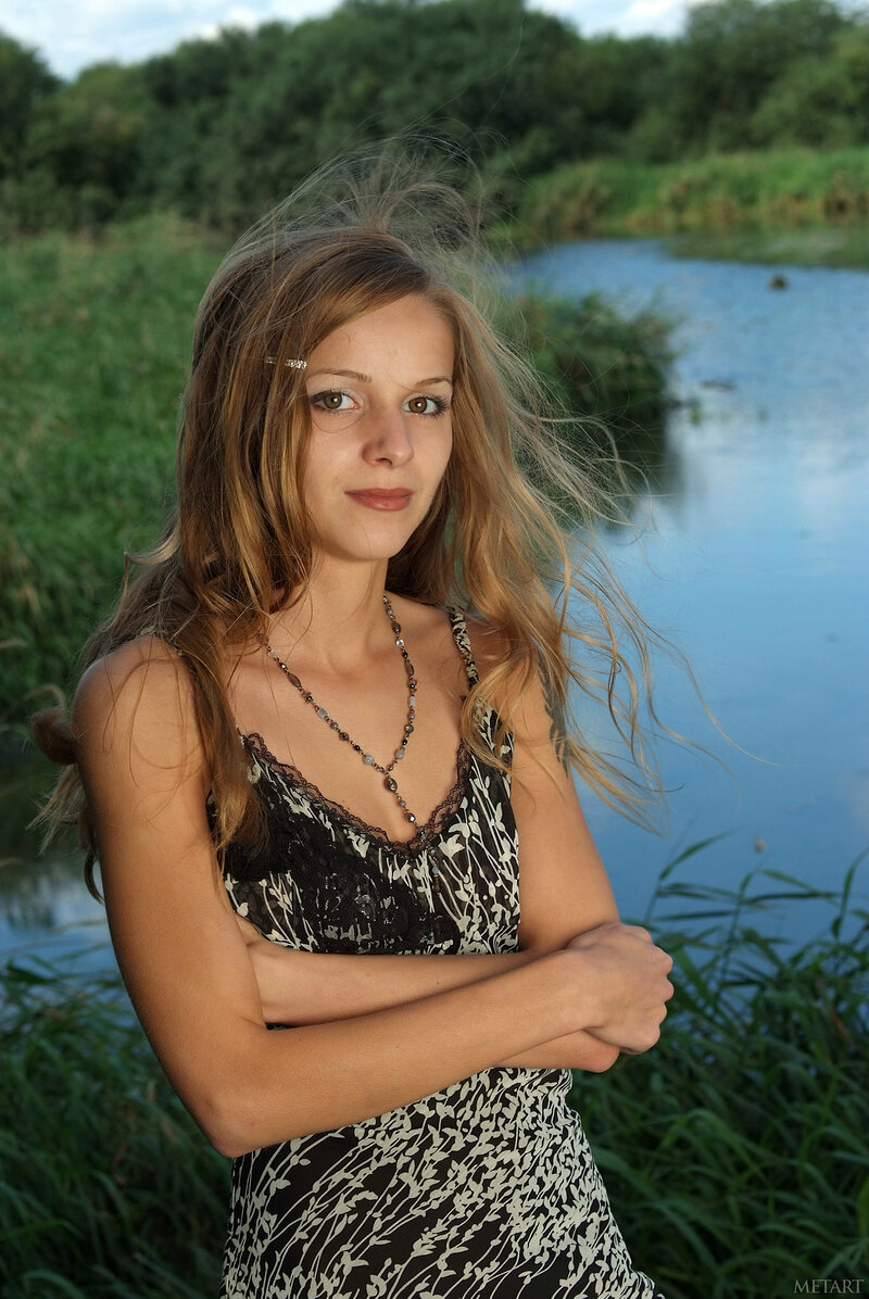Любовь, 22 года, 0 размер груди